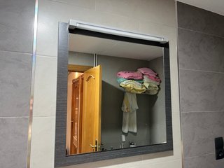 Espejo de lavabo con luz