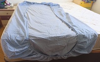 Bajera azul cama de matrimonio