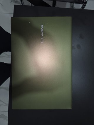 ASUS VivoBook S14 Ultrabook verde
