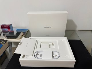 MacBook Pro 14” M1 Pro - 16Gb RAM