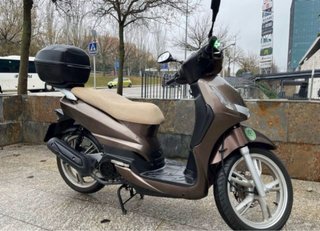 Peugeot Tweet 125cc Scooter 2012