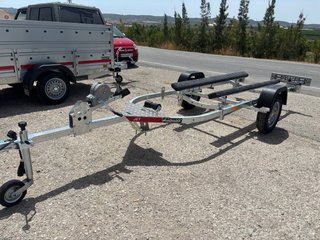 OFERTA Remolque moto de agua