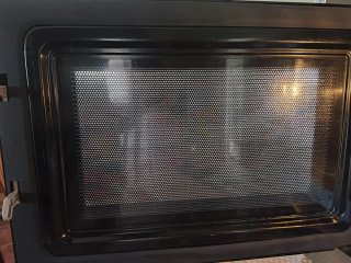 Horno empotrable y microondas