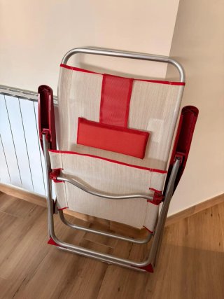 Silla plegable piscina/playa beige y roja