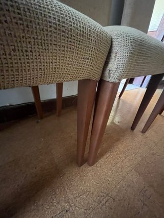 Mesa comedor redonda extensible + 4 sillas   URGE