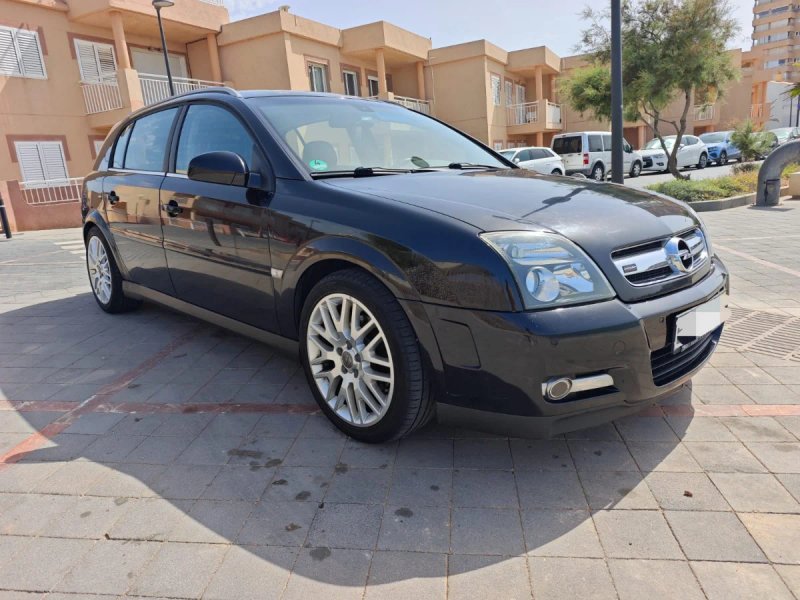 Opel Signum 2004 - foto 1