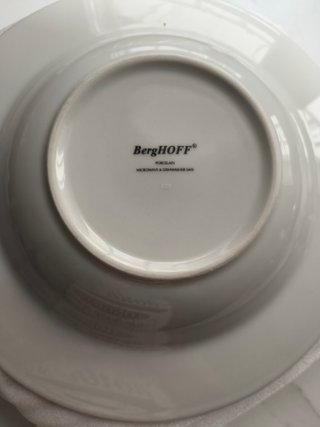 6 Platos Pasta BergHoff + Fuente y 6 Tenedores