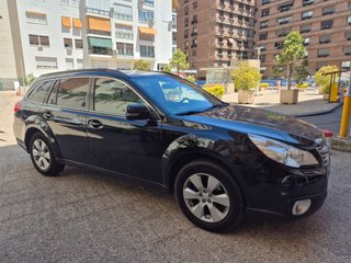 Subaru Outback 2010