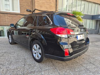 Subaru Outback 2010