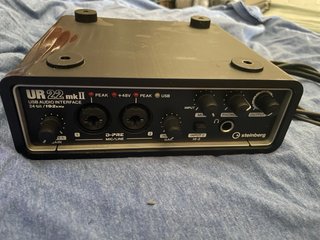 Tarjeta Steinberg UR22 mk ii con soporte