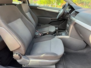Opel Astra GTC 1.6 GASOLINA 3 PUERTAS