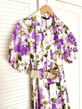Vestido Midi Zara Estampado Flores con Cinturón