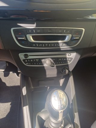Renault Fluence 1.5 dCi 110 CV