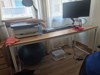Mesa de escritorio madera y metal