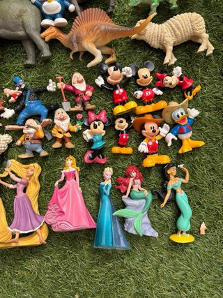 Lote de figuras de colección