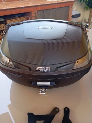 Cofre de moto GIVI