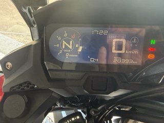 Honda CB 500 X Roja y Plata