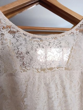 Vestido Sfera Beige Encaje Talla L
