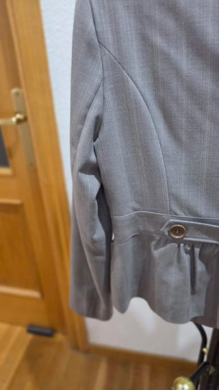 Traje de chaqueta gris mujer