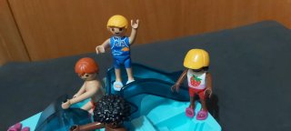 Playmobil Familia con Barca a Pedales