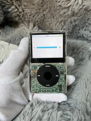 iPod 5ª Gen 64GB SSD Transparente