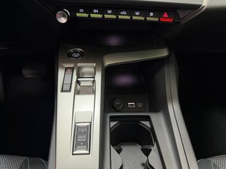 Peugeot 408 Allure Hybrid 1.2 145CV eDCS6 MHEV !!!