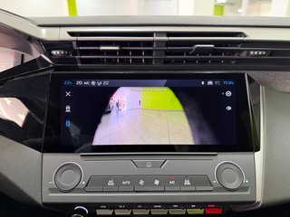 Peugeot 408 Allure Hybrid 1.2 145CV eDCS6 MHEV !!!