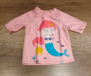 Camiseta protección solar sirena 12 meses.