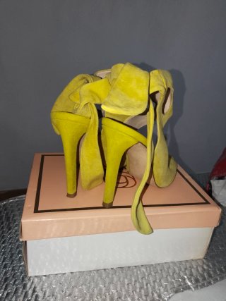 Sandalias Zara Amarillas