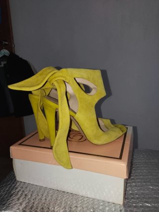 Sandalias Zara Amarillas