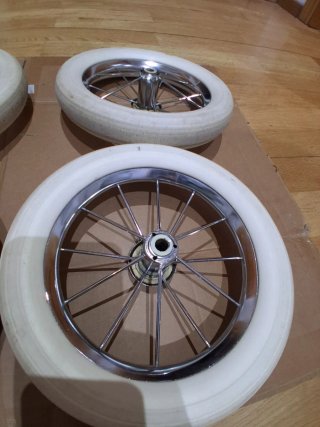 Ruedas Carrito Bebé Antiguo (4 uds)