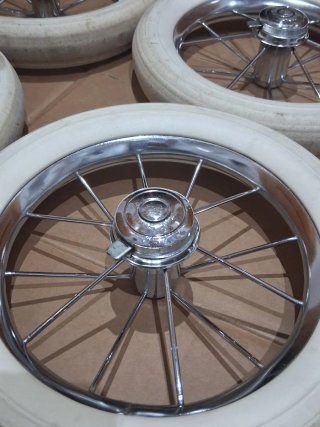 Ruedas Carrito Bebé Antiguo (4 uds)