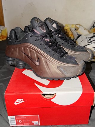 NEGOCIABLE Nike Shox R4 Noir-Ironstone Talla 42