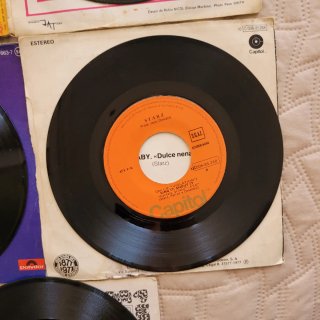 Lote 5 Vinilos 7" 45RPM Rock Internacional