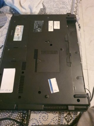HP Compaq 6720s Plata