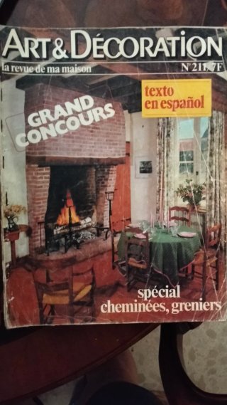 Revista de muebles y decoración.