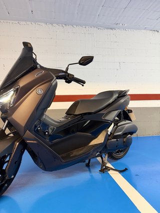 Yamaha NMAX 125 Impecable