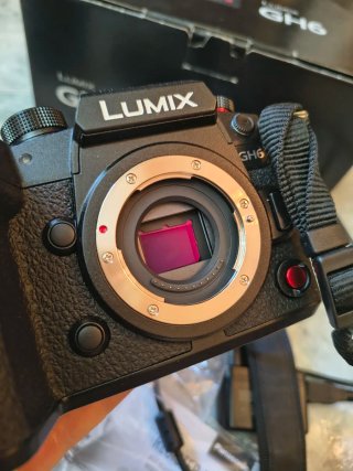 Panasonic GH6 + Objetivo Leica 12-60 impoluta