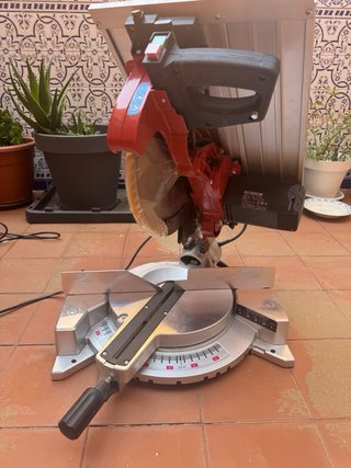 Ingletadora Stayer SC 305 CW