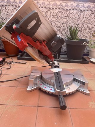 Ingletadora Stayer SC 305 CW