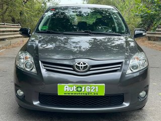 Toyota Auris 1.6 VVT-i Active