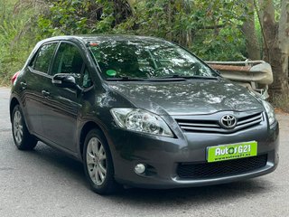 Toyota Auris 1.6 VVT-i Active