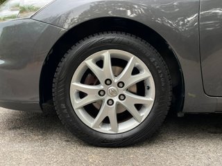 Toyota Auris 1.6 VVT-i Active