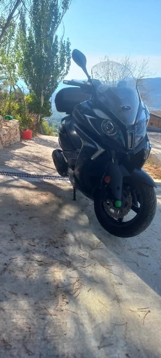 Kymco Super Dink Negra