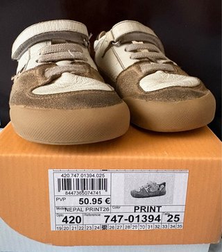 Zapatillas niña piel y ante