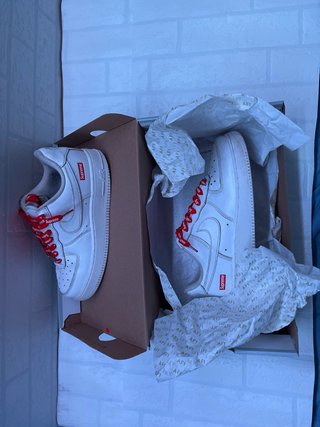 Nike Air Force 1 Supreme Rojo Blanco
