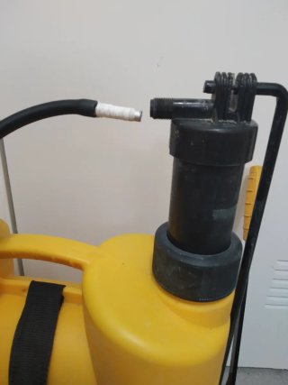 Fumigadora Manual Amarilla