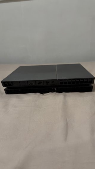 PS4 (PlayStation 4) + 1 Mando + Juegos