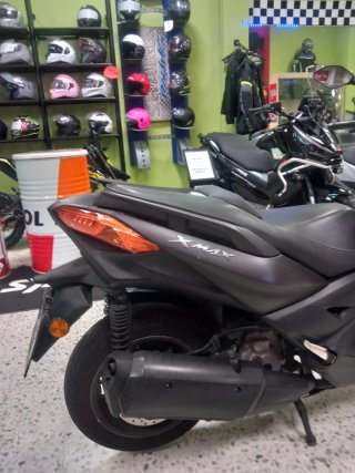 Yamaha X-MAX 300 ABS