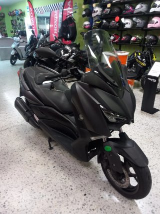 Yamaha X-MAX 300 ABS